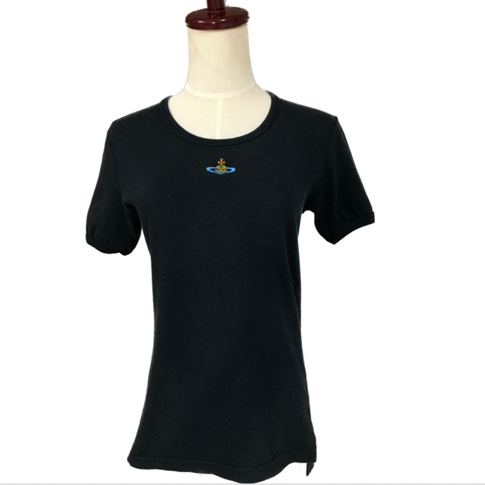 Vivienne Westwood Black Orb logo t shirt size xsmall but fits XS-M